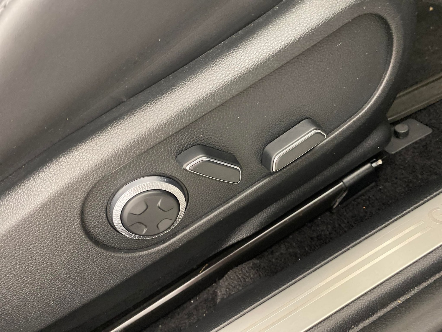 Used Genesis GV60 2022 for sale - 76467512: Photo 15