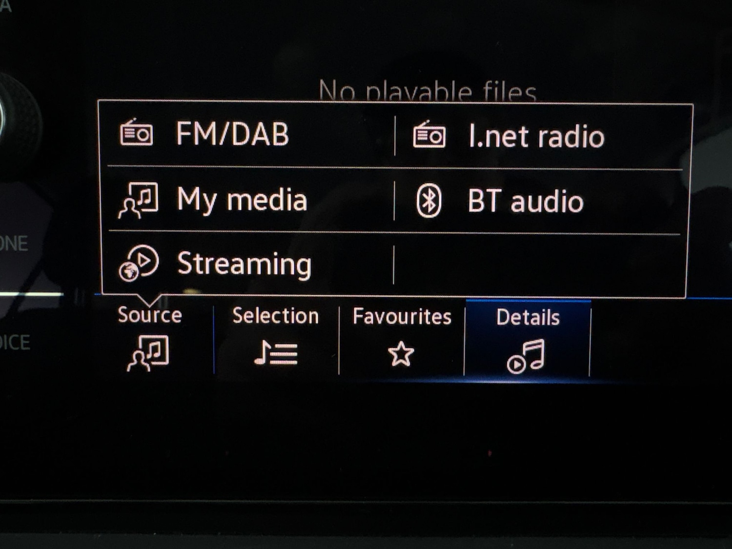 Used Volkswagen T-Roc 2023 for sale - 76525990: Photo 19