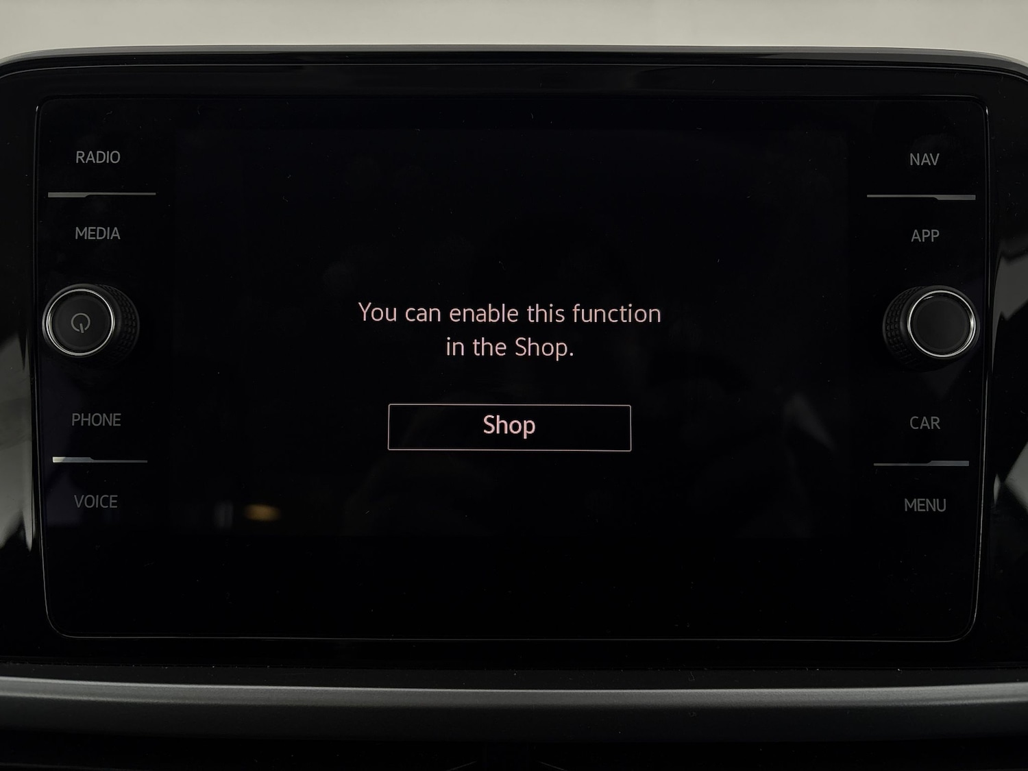 Used Volkswagen T-Roc 2023 for sale - 76525990: Photo 21