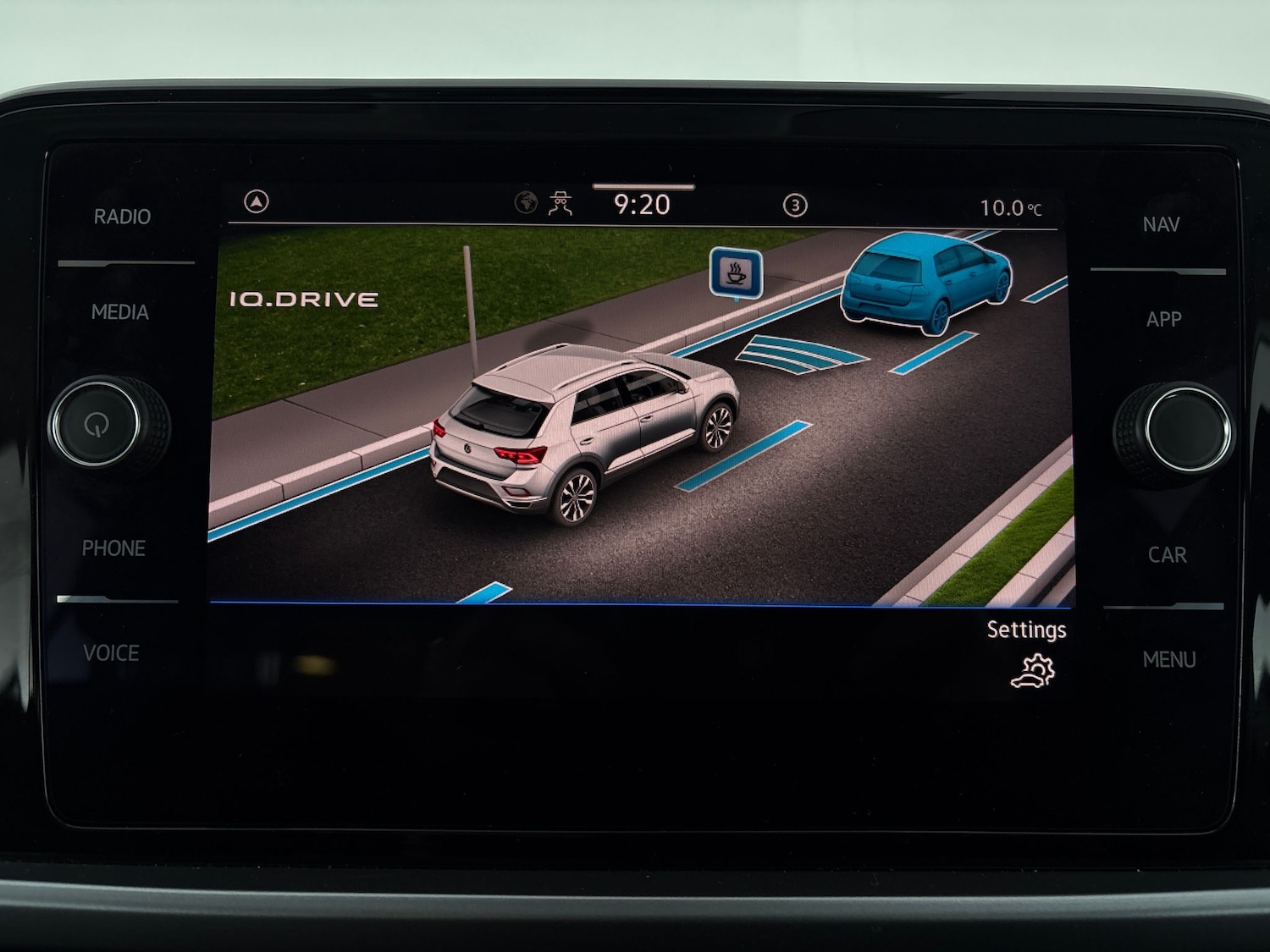 Used Volkswagen T-Roc 2023 for sale - 76525990: Photo 22