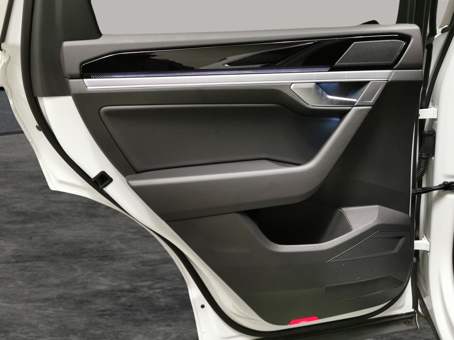 Used Volkswagen Touareg 2022 for sale - 78140019: Photo 26