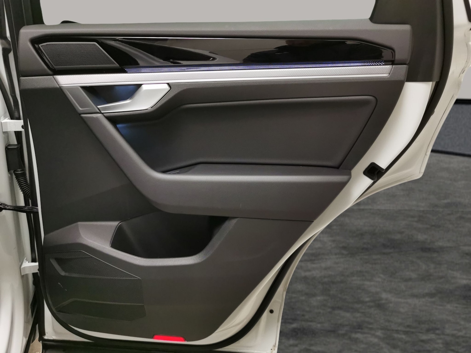 Used Volkswagen Touareg 2022 for sale - 78140019: Photo 27