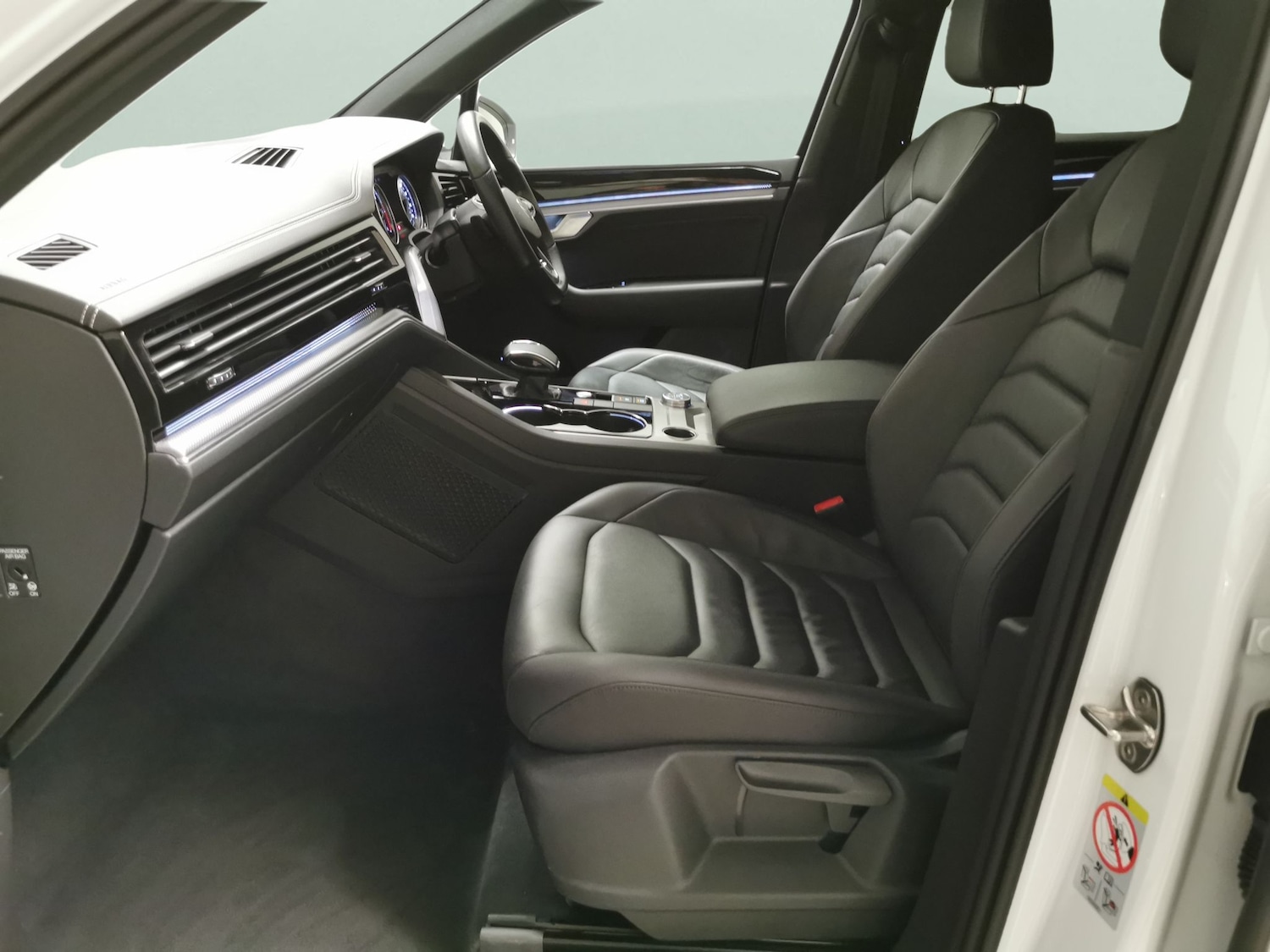 Used Volkswagen Touareg 2022 for sale - 78140019: Photo 4