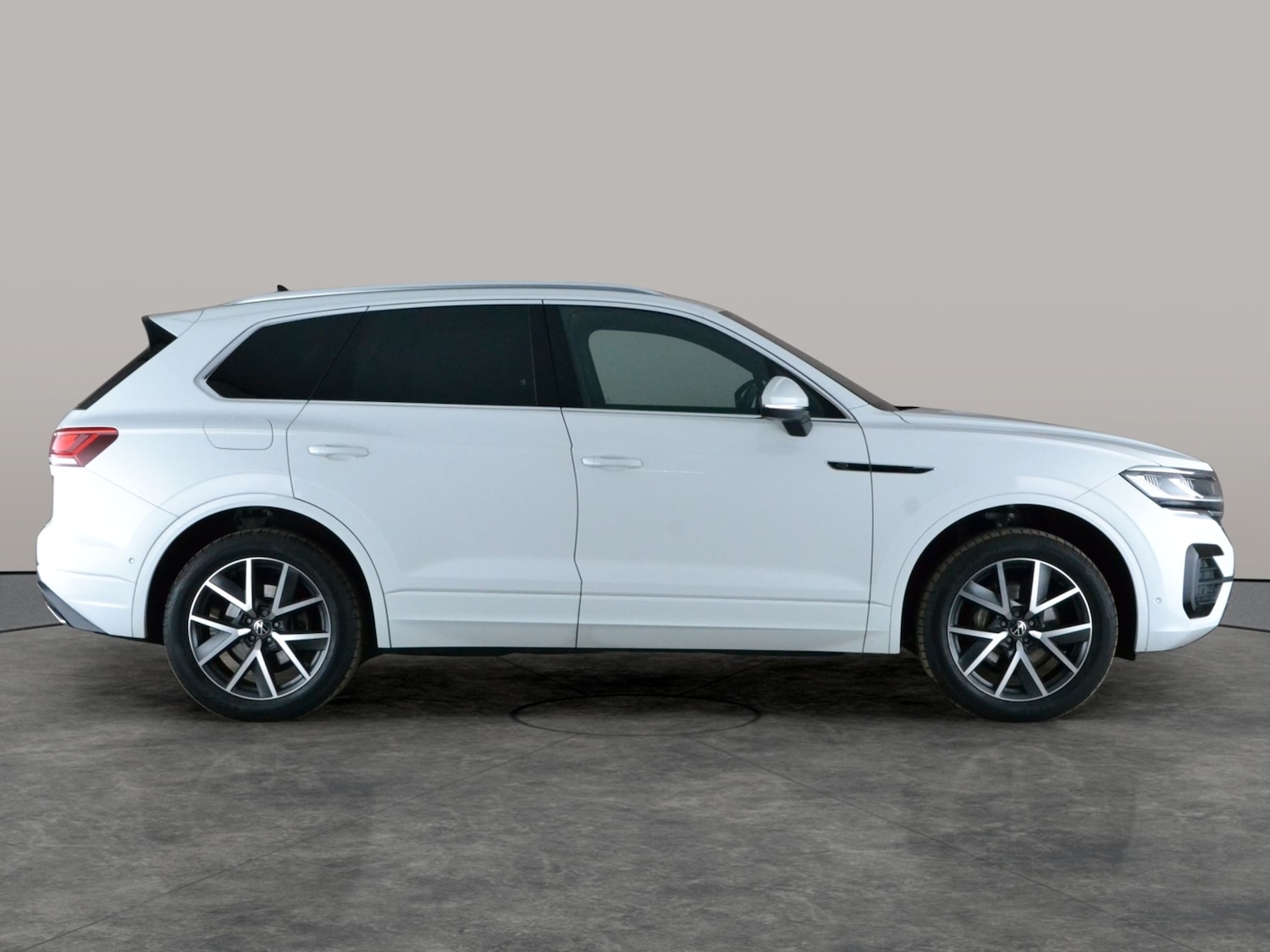 Used Volkswagen Touareg 2022 for sale - 78140019: Photo 9