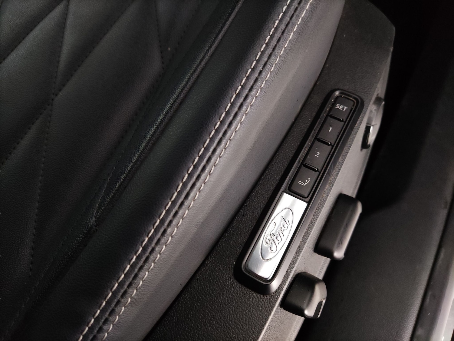 Used Ford Explorer 2024 for sale - 78210997: Photo 18