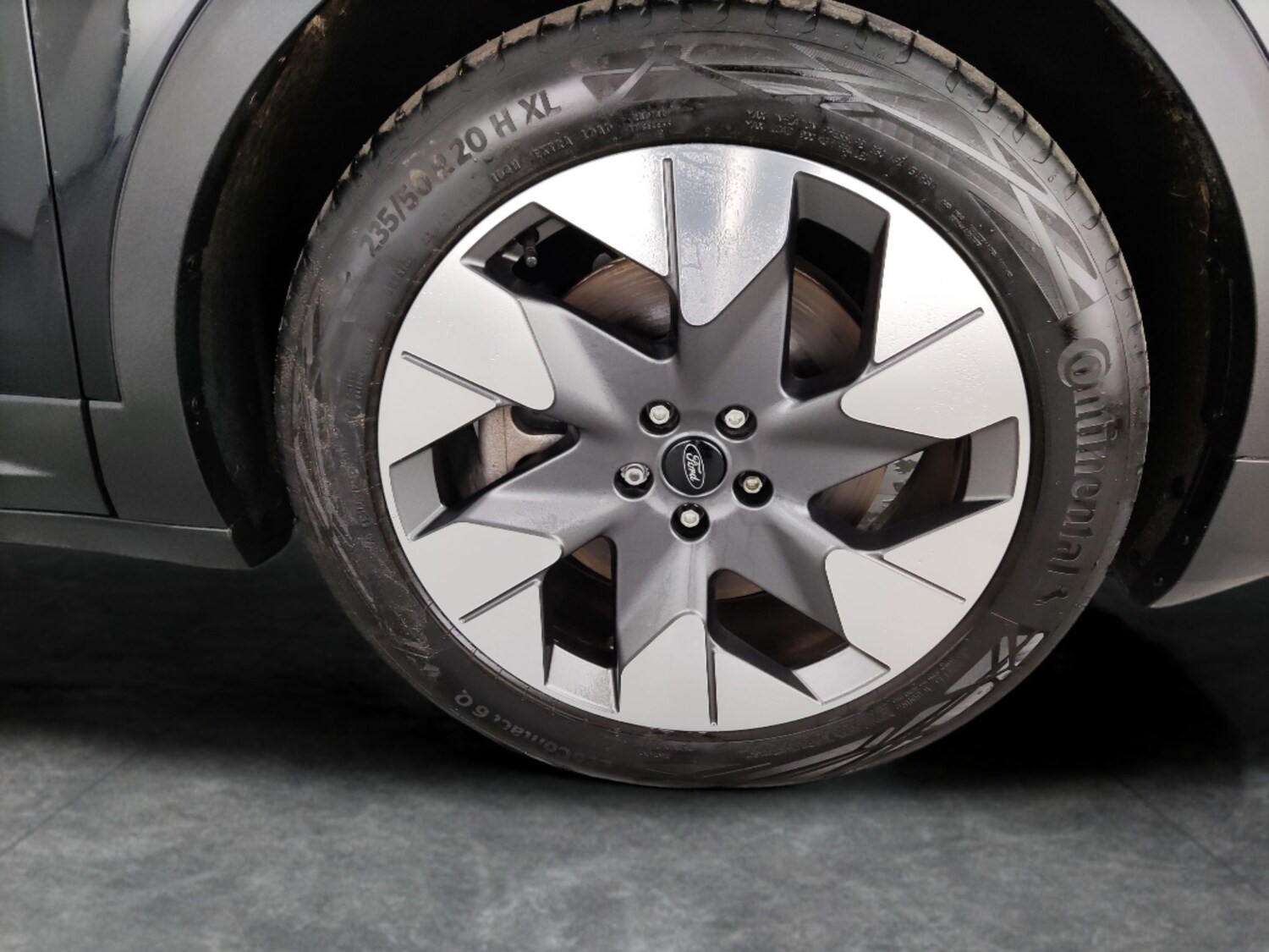 Used Ford Explorer 2024 for sale - 78210997: Photo 33