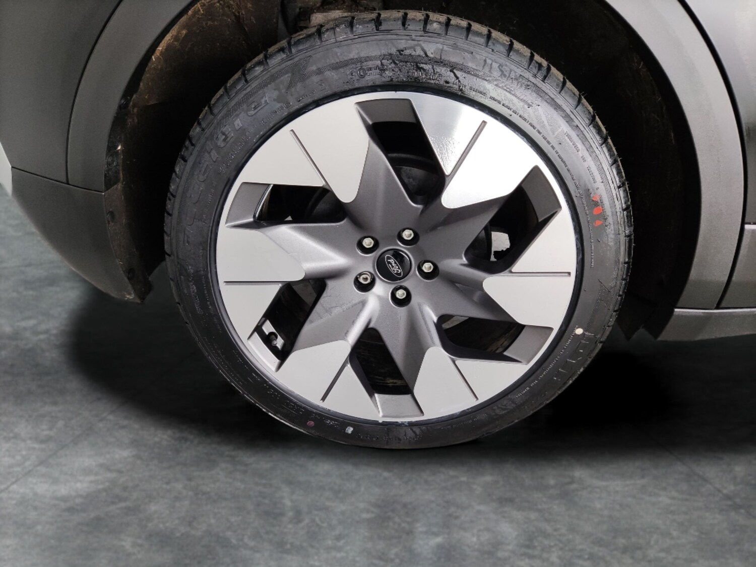 Used Ford Explorer 2024 for sale - 78210997: Photo 34