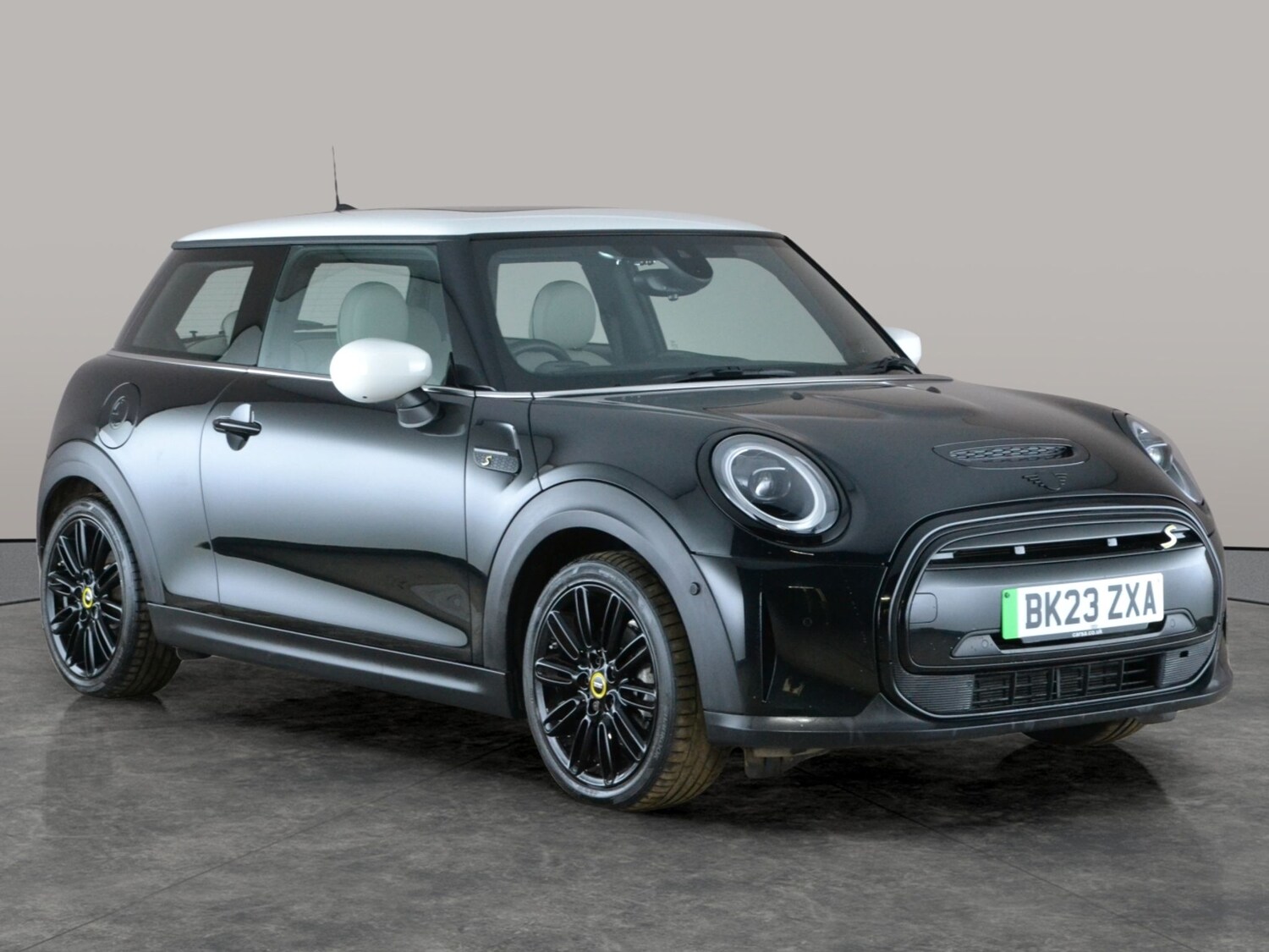 Used MINI Hatch 2023 for sale - 78187587: Photo 11