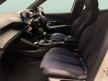 Used Peugeot 2008 2022 for sale - 78754565: Photo