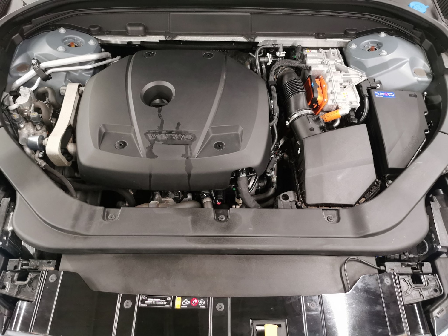 Used Volvo XC60 2022 for sale - 77354113: Photo 37