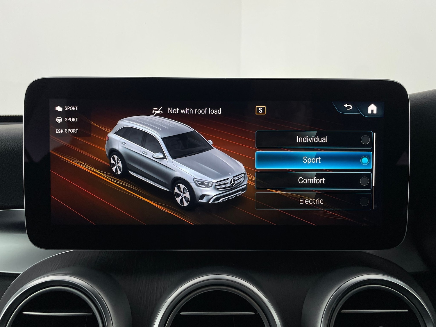 Used Mercedes-Benz GLC 2020 for sale - 76684698: Photo 20