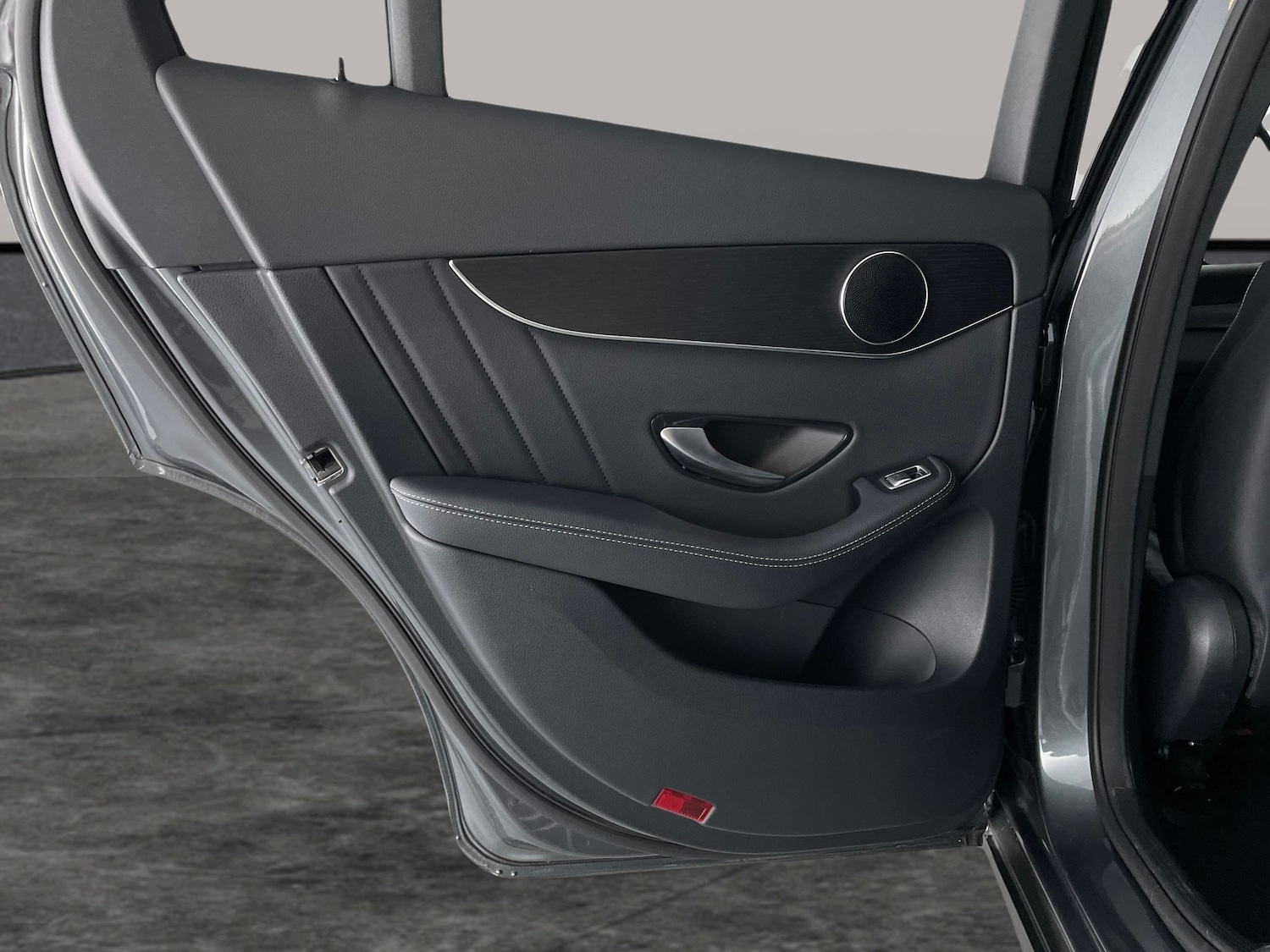 Used Mercedes-Benz GLC 2020 for sale - 76684698: Photo 31