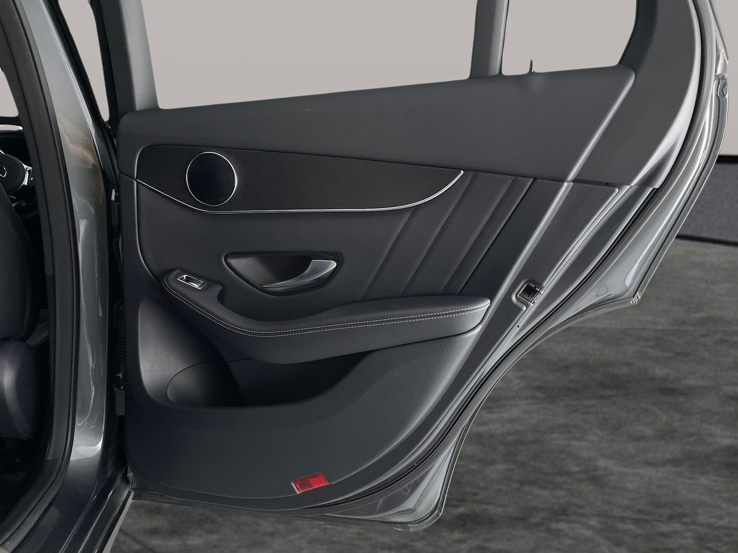 Used Mercedes-Benz GLC 2020 for sale - 76684698: Photo 32