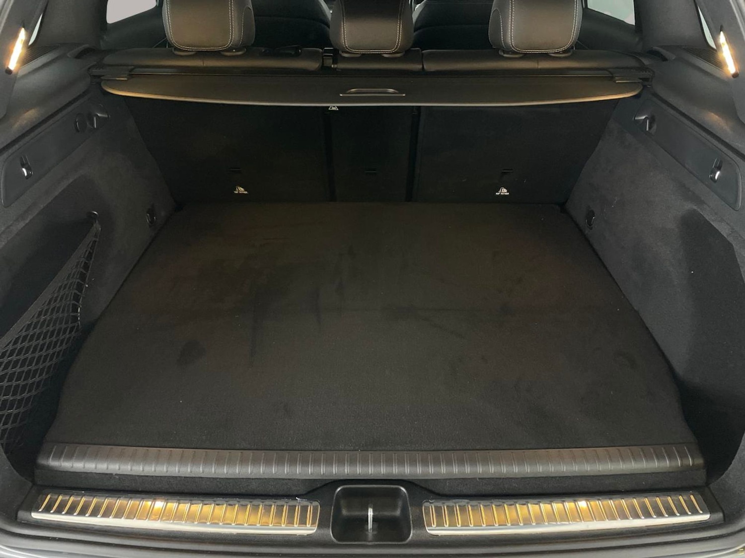 Used Mercedes-Benz GLC 2020 for sale - 76684698: Photo 35