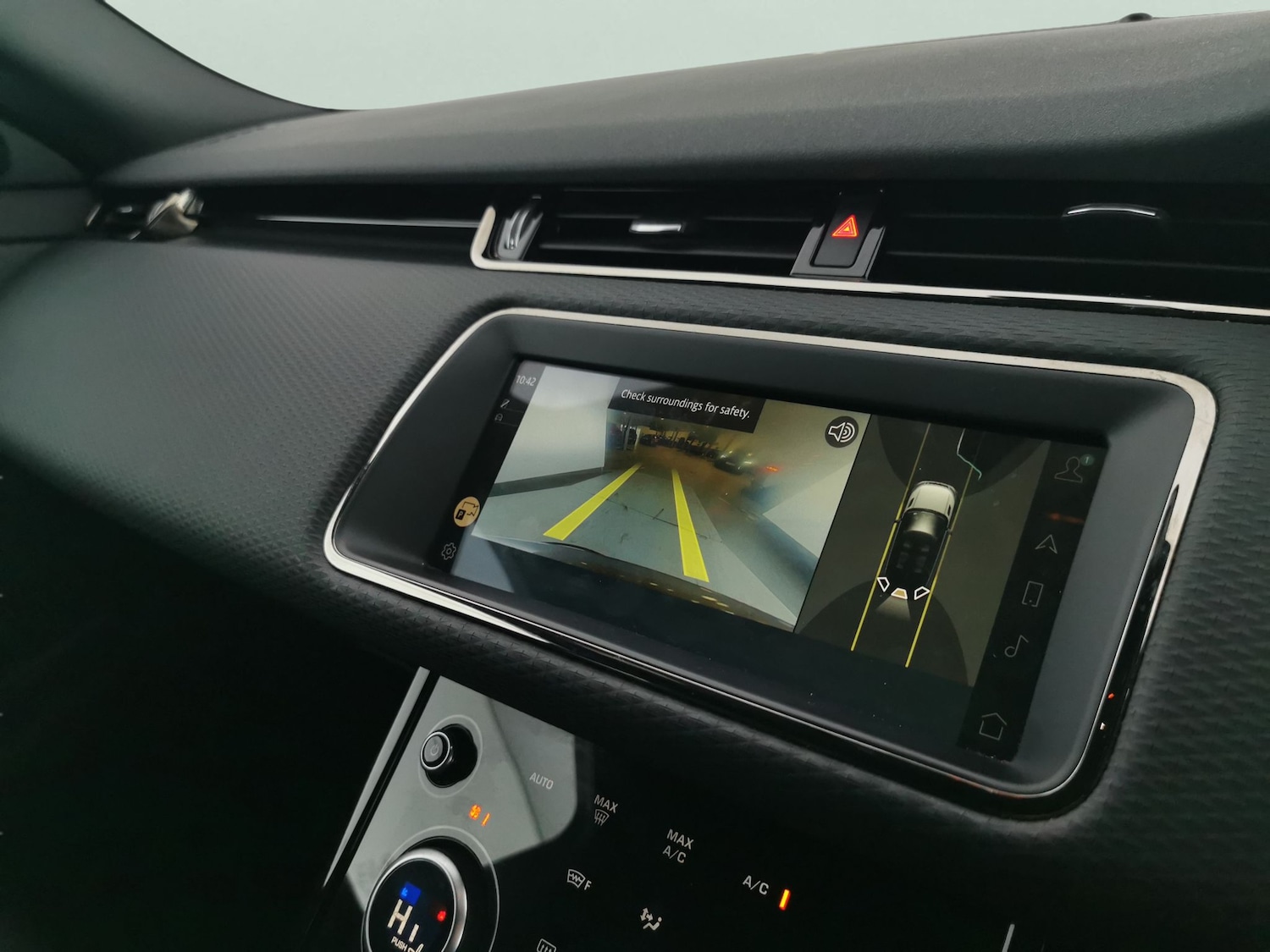 Used Land Rover Range Rover Evoque 2021 for sale - 77404367: Photo 18