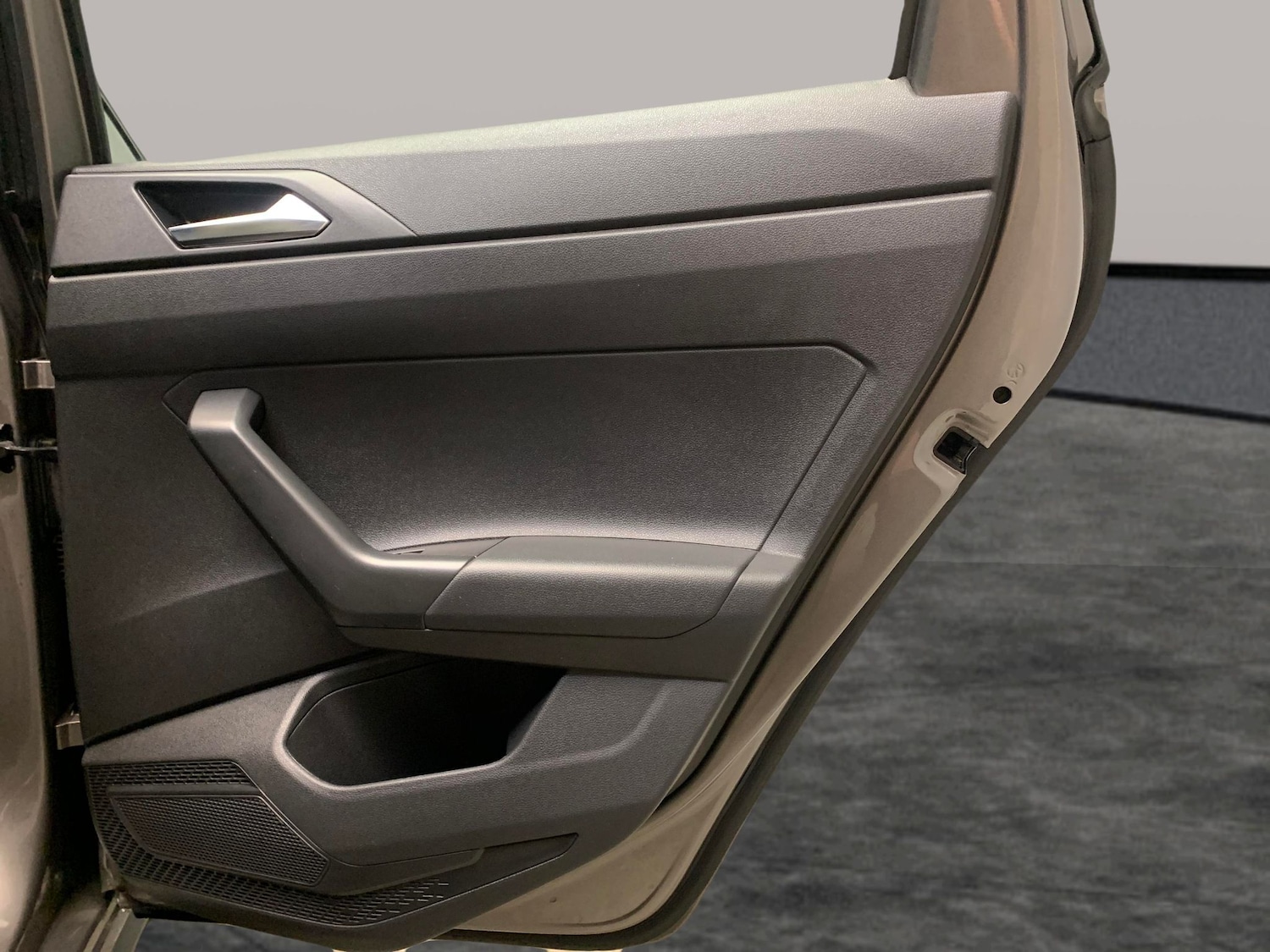 Used Volkswagen Polo 2019 for sale - 77401479: Photo 24