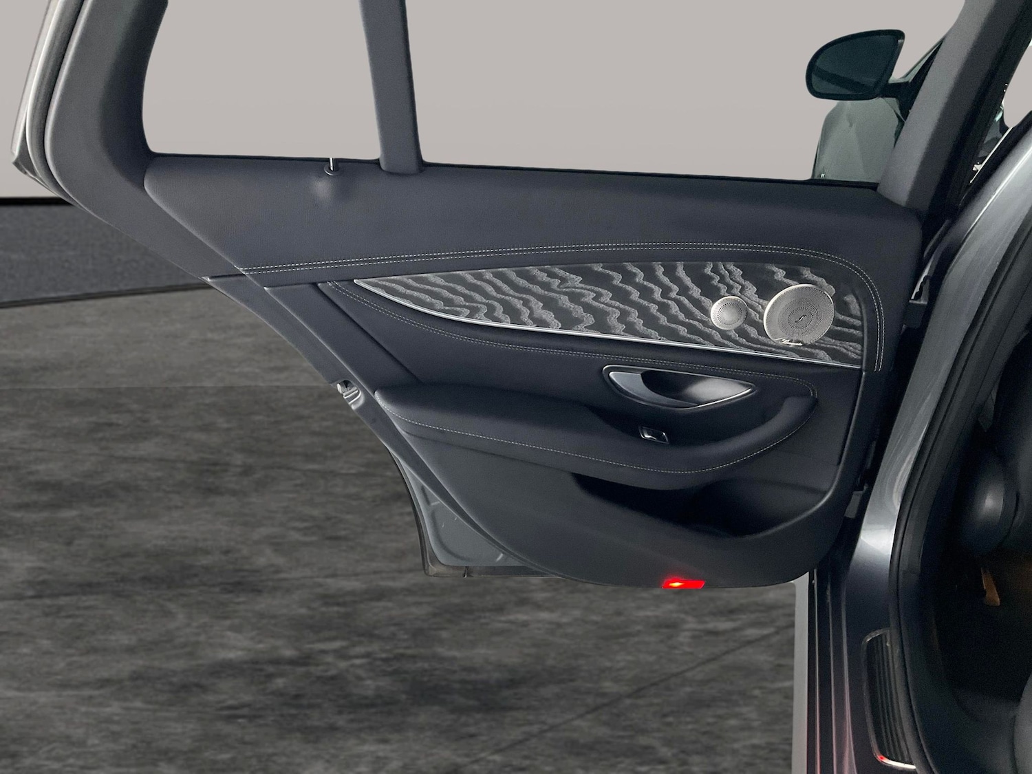 Used Mercedes-Benz E Class 2021 for sale - 76650827: Photo 34