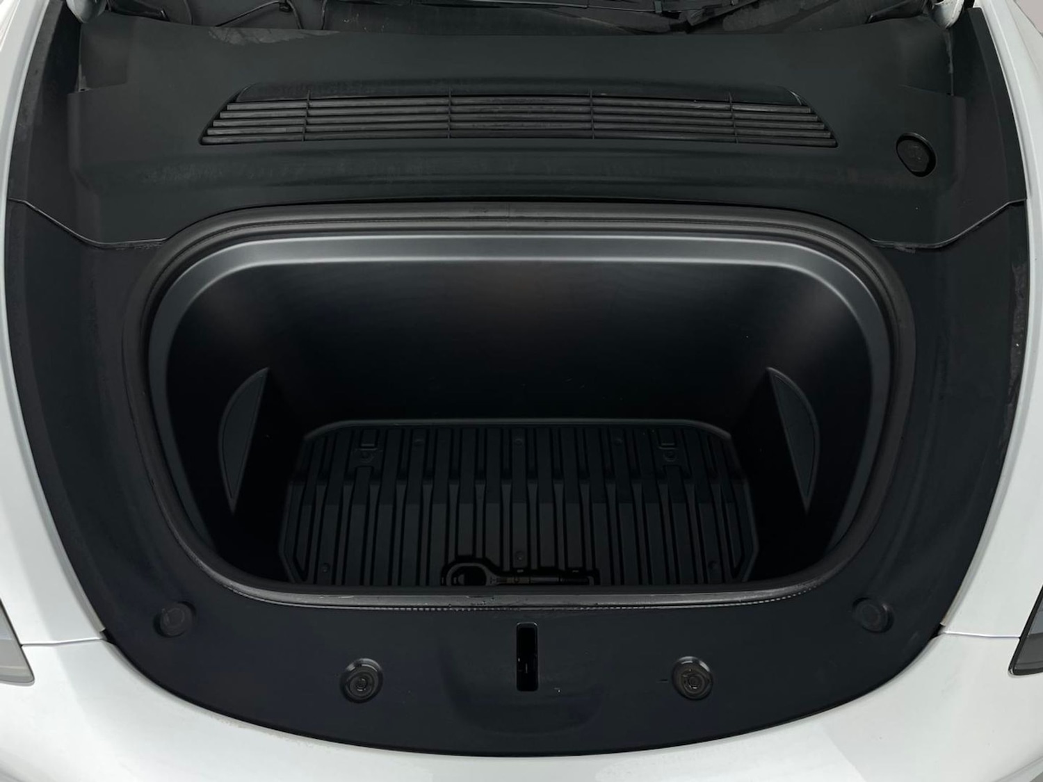 Used Tesla Model Y 2024 for sale - 77775987: Photo 44