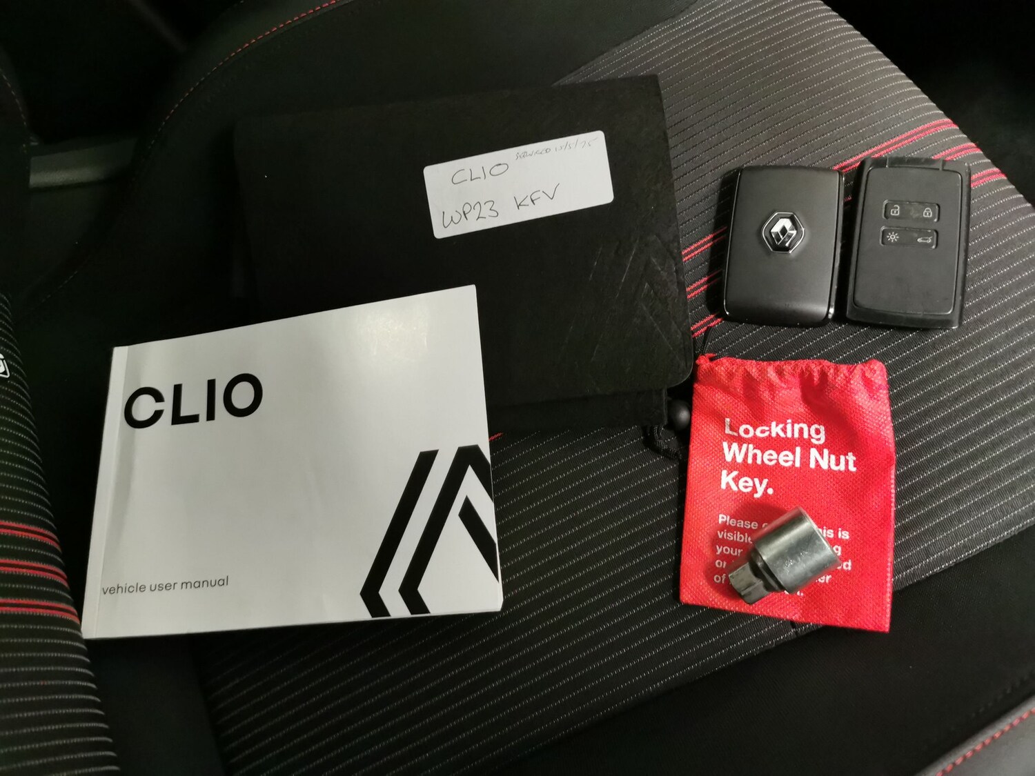 Used Renault Clio 2023 for sale - 78009895: Photo 29