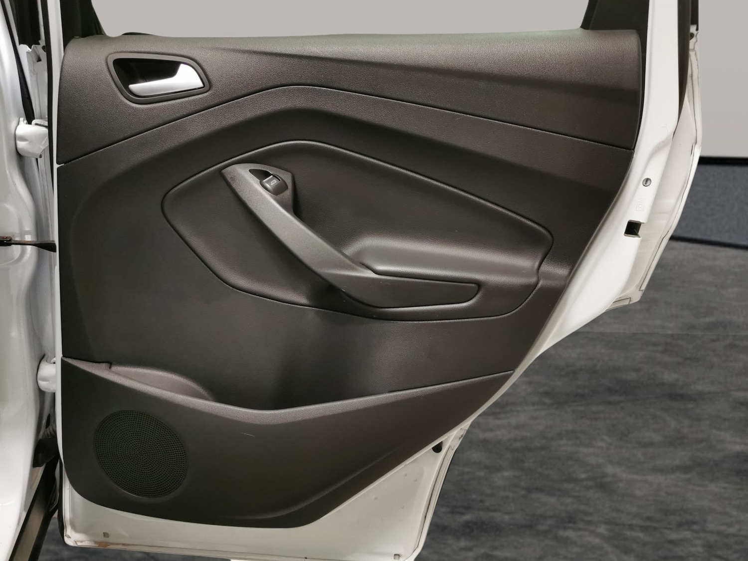 Used Ford Kuga 2018 for sale - 77373944: Photo 24