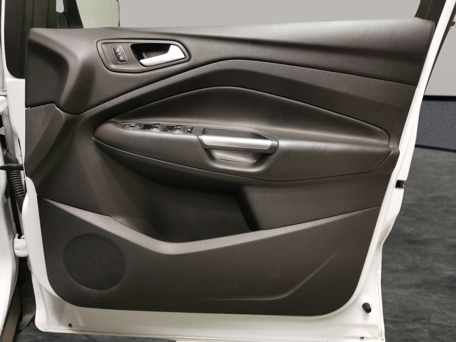 Used Ford Kuga 2018 for sale - 77373944: Photo 25