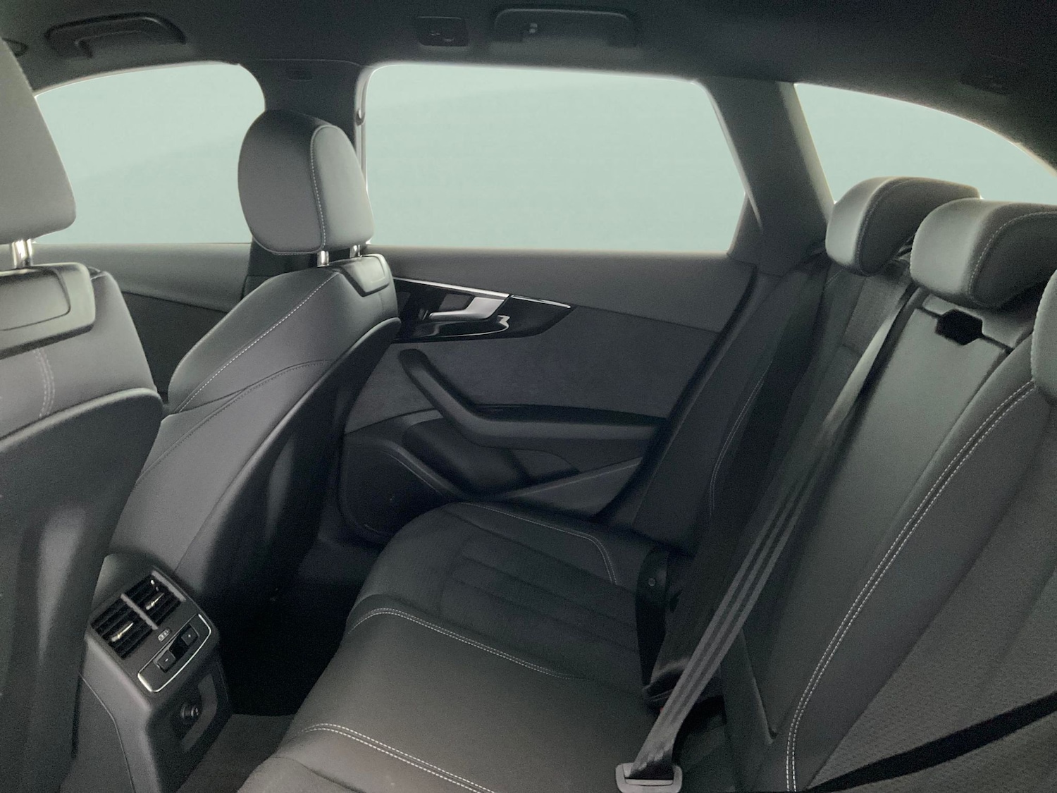 Used Audi A4 Avant 2023 for sale - 76821881: Photo 29