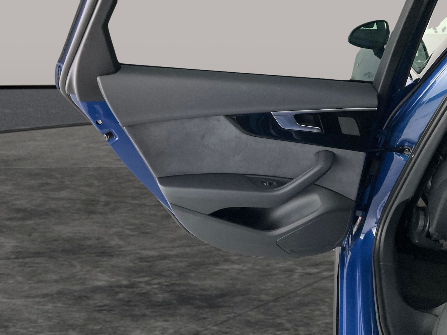 Used Audi A4 Avant 2023 for sale - 76821881: Photo 31