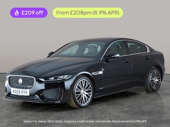 Used Jaguar XE 2019 for sale - 79095581: Photo