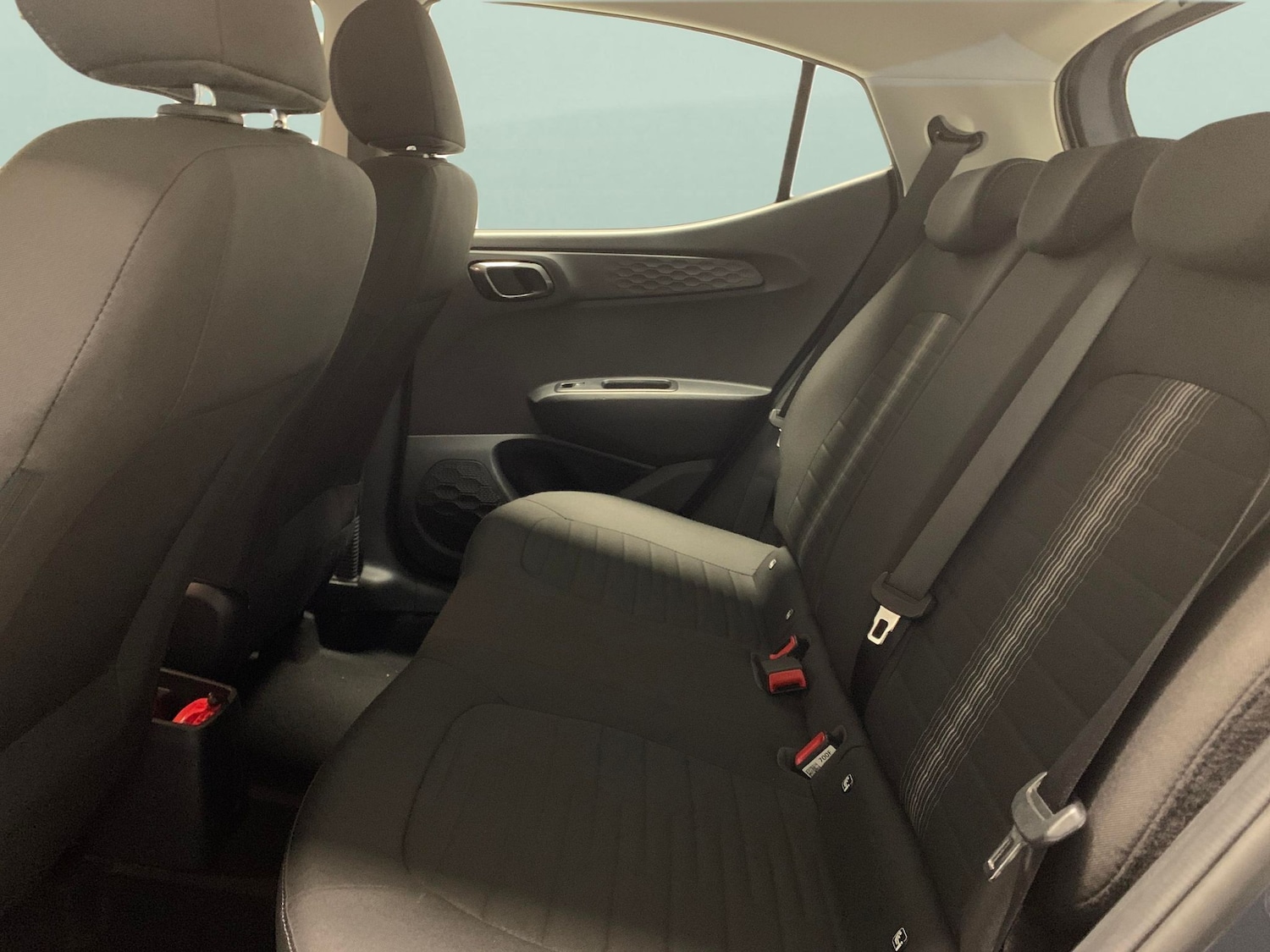 Used Hyundai i10 for sale - 77023830: Photo 24