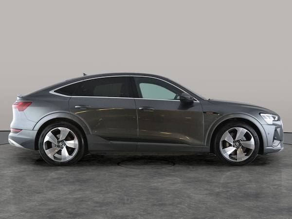 Used Audi e-tron 2022 for sale - 76264215: Photo 17