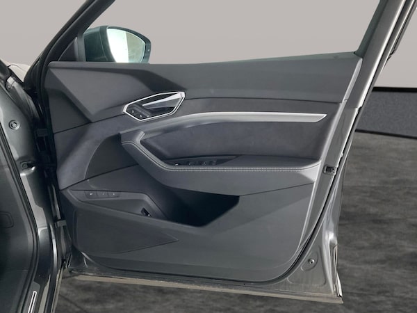 Used Audi e-tron 2022 for sale - 76264215: Photo 42