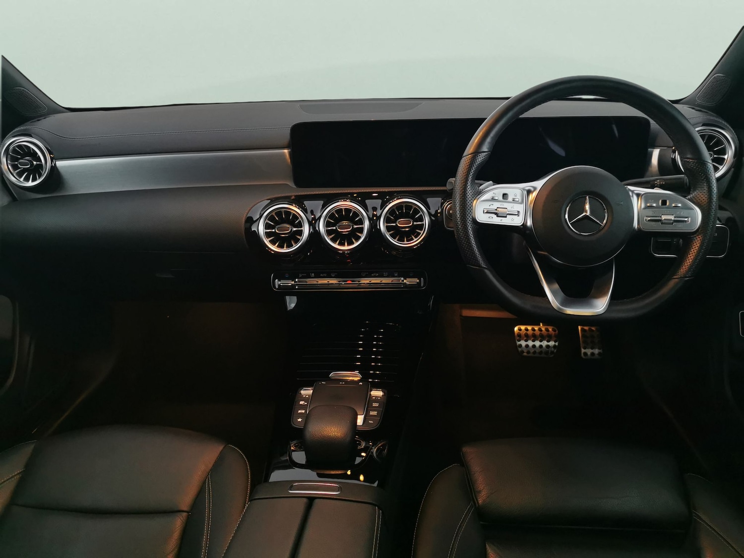 Used Mercedes-Benz CLA 2022 for sale - 77730642: Photo 9