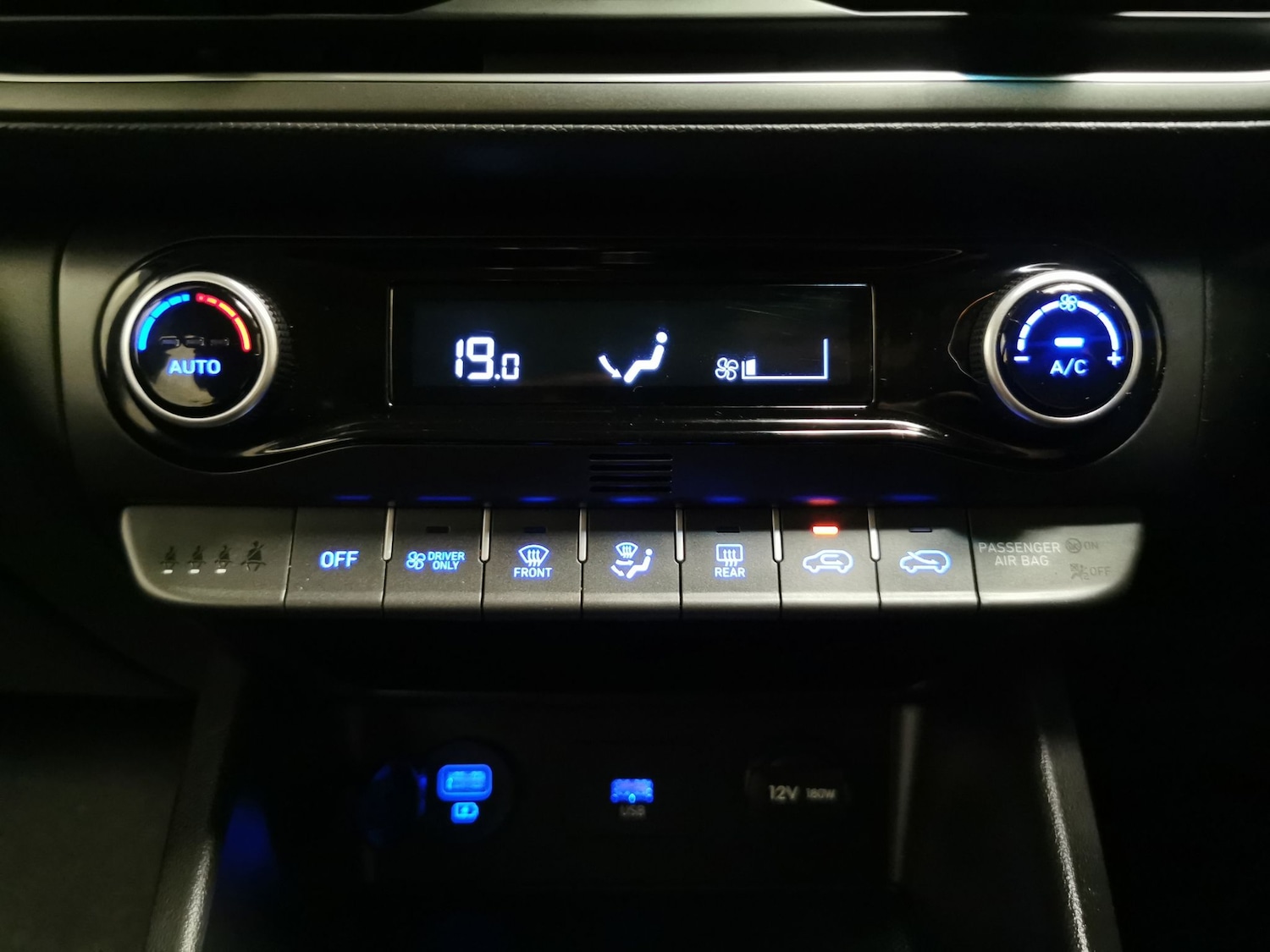 Used Hyundai KONA 2022 for sale - 76271696: Photo 23