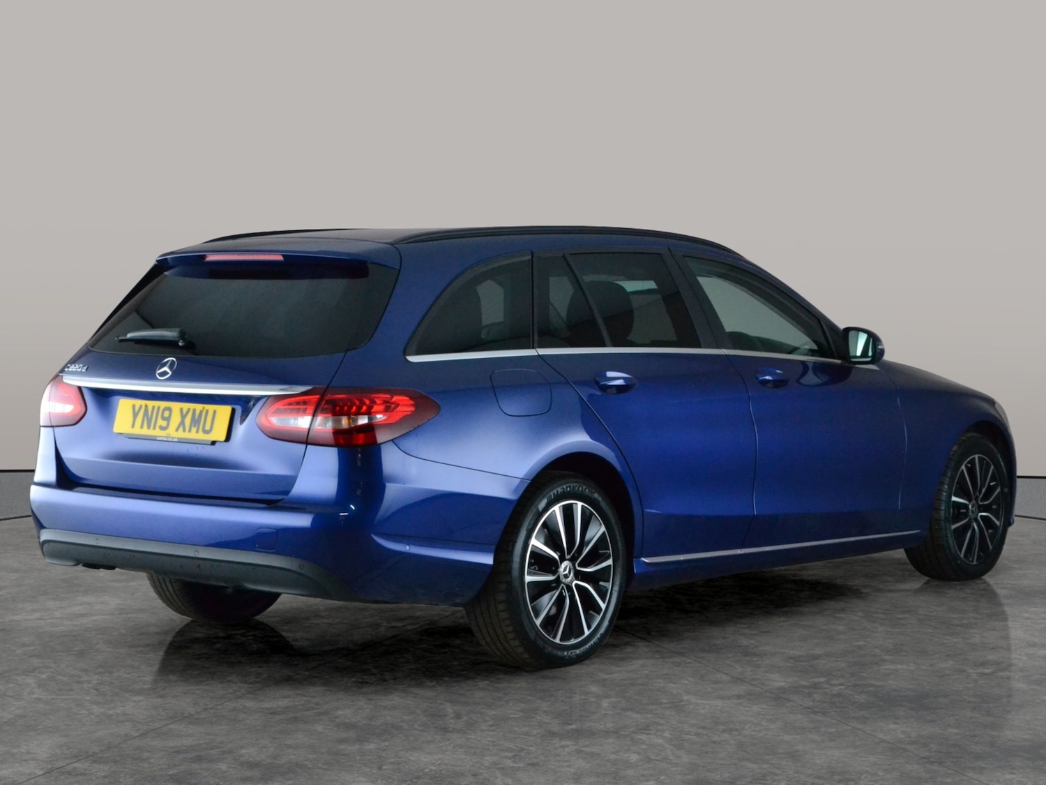 Used Mercedes-Benz C Class 2019 for sale - 78054015: Photo 11