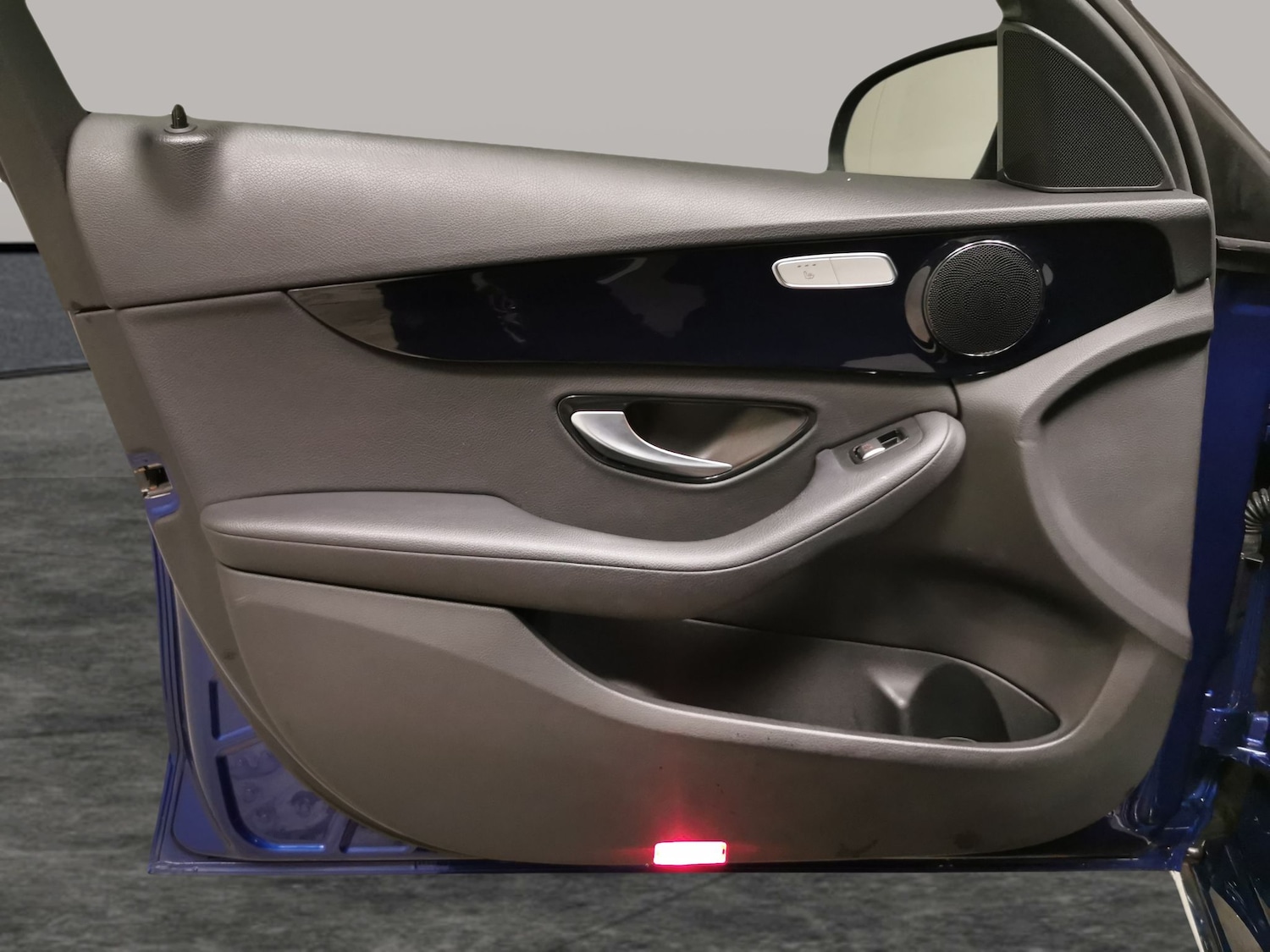 Used Mercedes-Benz C Class 2019 for sale - 78054015: Photo 27