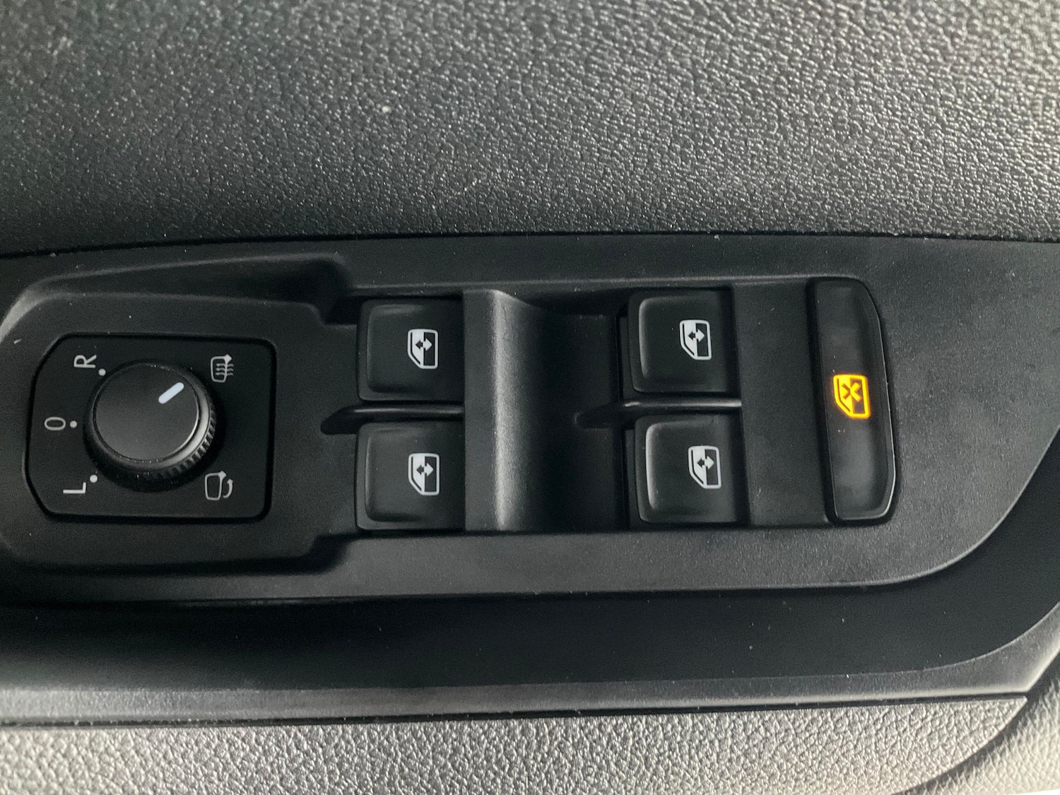 Used Skoda Karoq 2022 for sale - 76344783: Photo 19