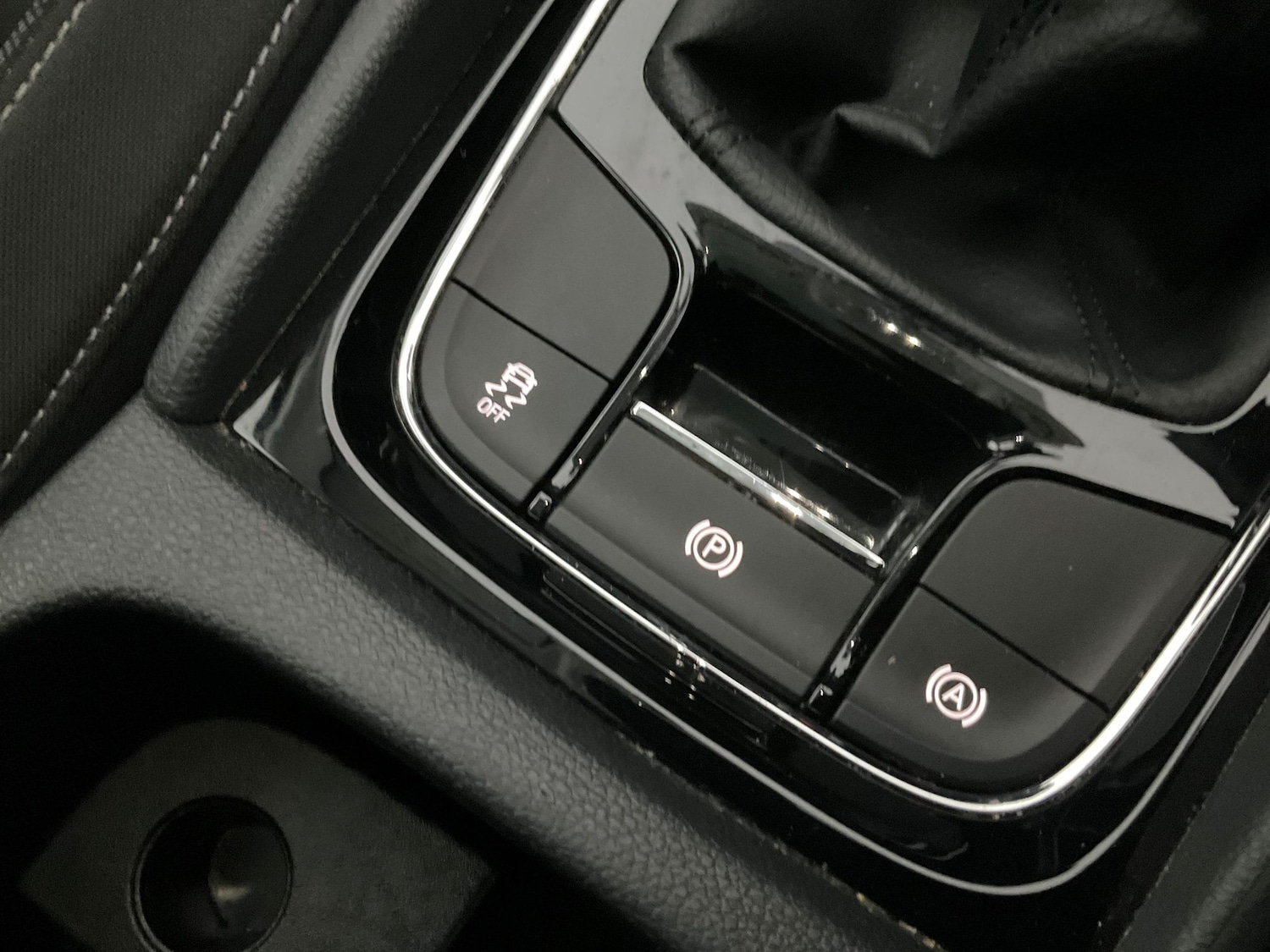 Used Skoda Karoq 2022 for sale - 76344783: Photo 29