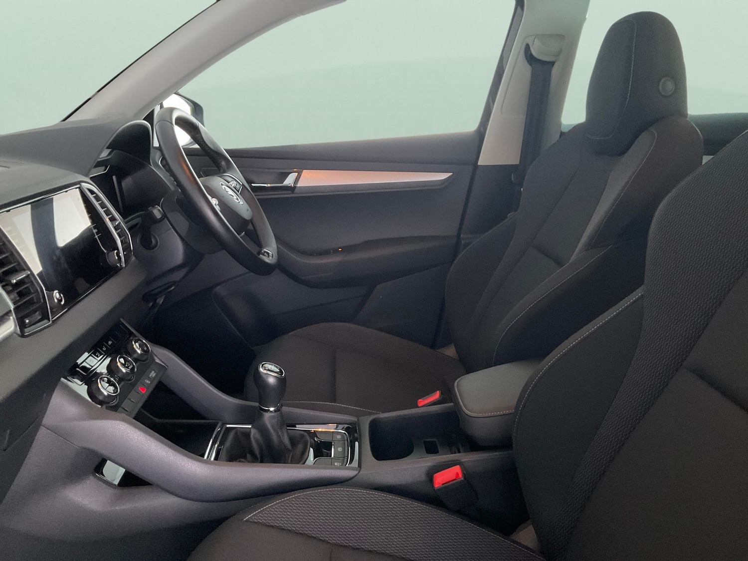 Used Skoda Karoq 2022 for sale - 76344783: Photo 4