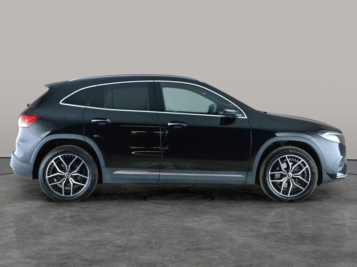 Used Mercedes-Benz EQA 2023 for sale - 77981254: Photo 10