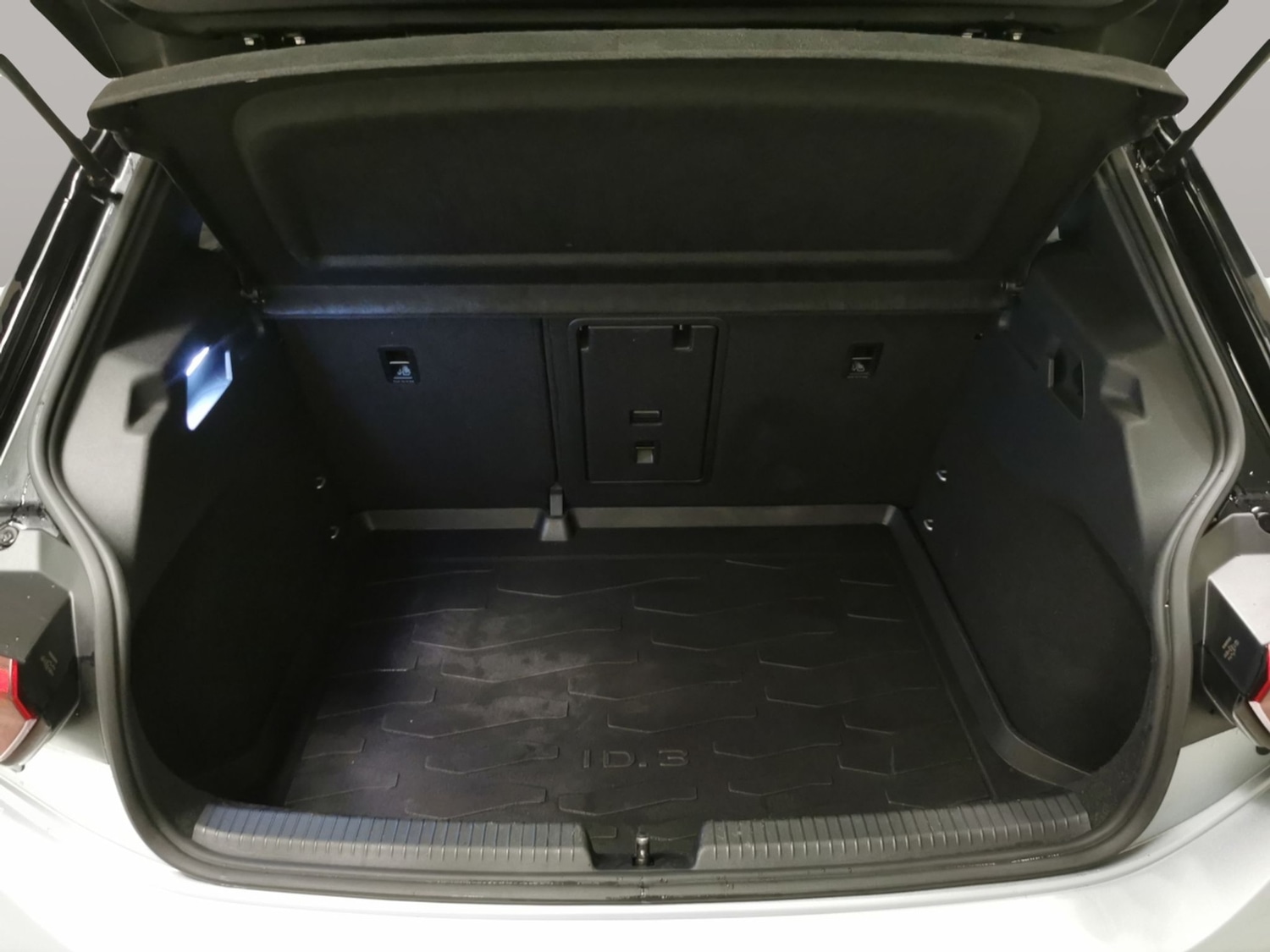 Used Volkswagen ID.3 2021 for sale - 77756077: Photo 32