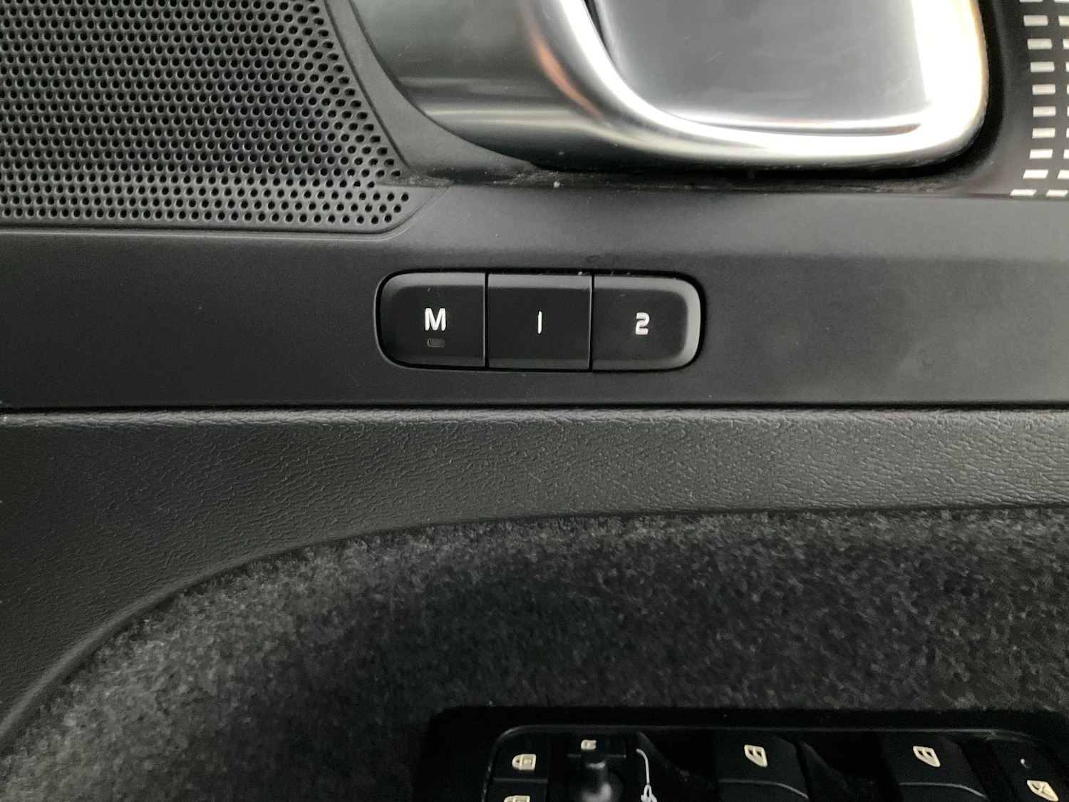 Used Volvo XC40 2021 for sale - 76534262: Photo 17