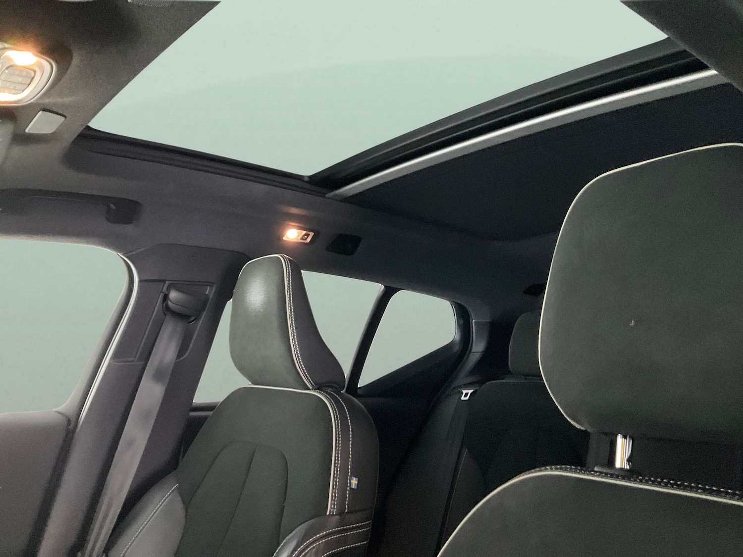 Used Volvo XC40 2021 for sale - 76534262: Photo 5