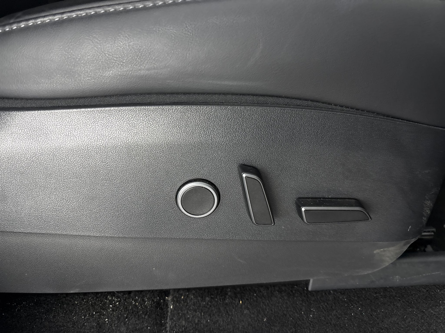 Used Tesla Model Y 2022 for sale - 77046078: Photo 27