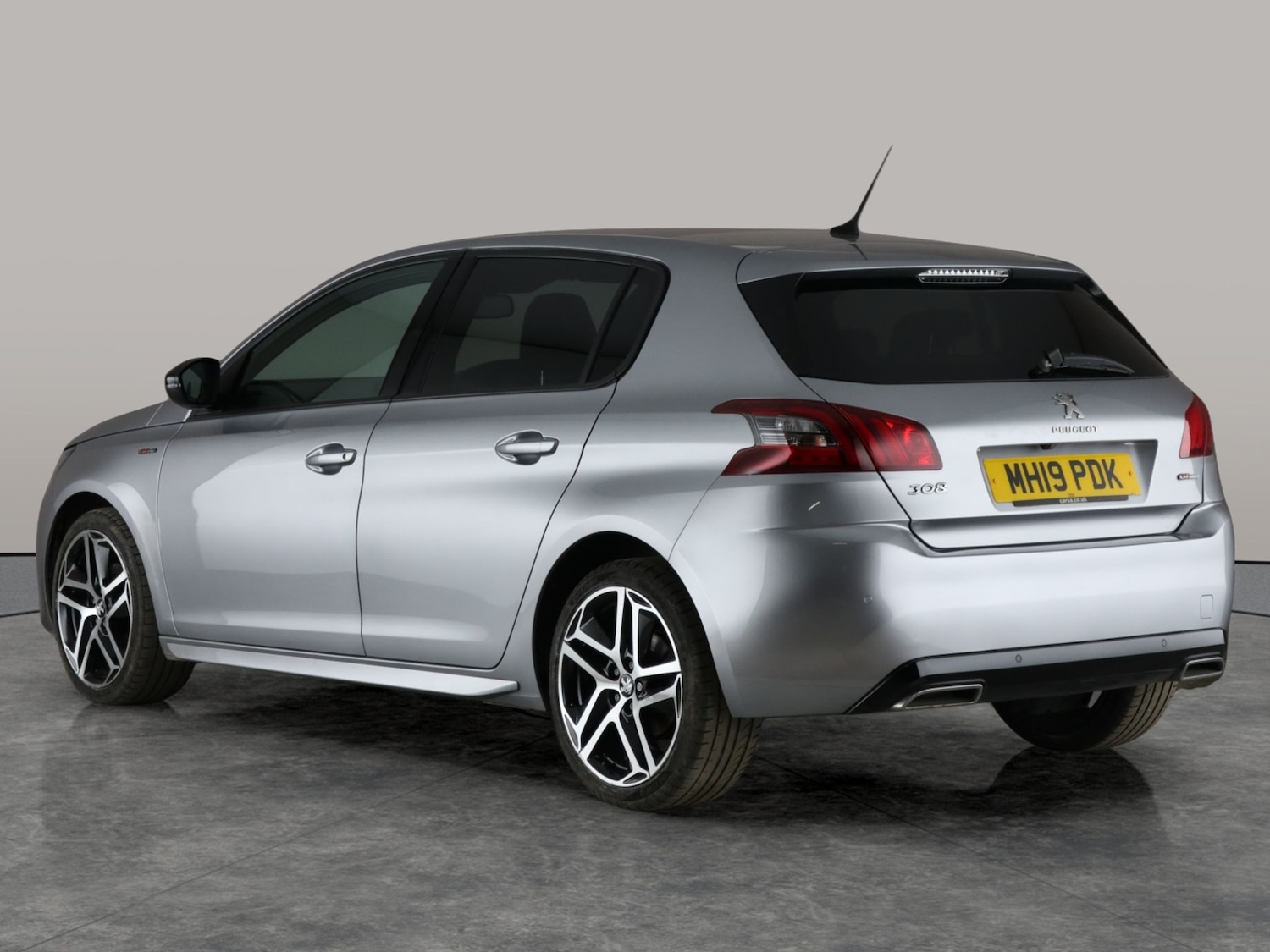 Used Peugeot 308 2019 for sale - 76450161: Photo 17