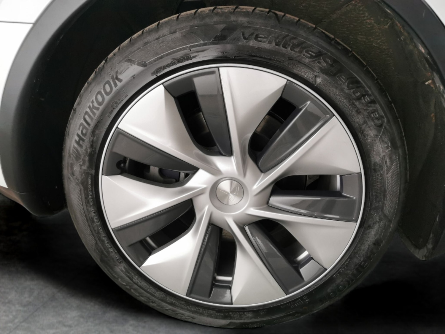 Used Tesla Model Y 2023 for sale - 76534208: Photo 27