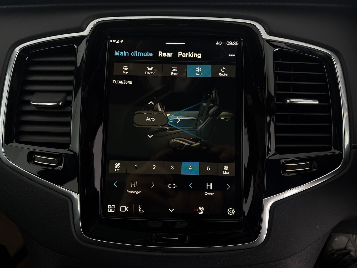 Used Volvo XC90 2022 for sale - 77034146: Photo 18