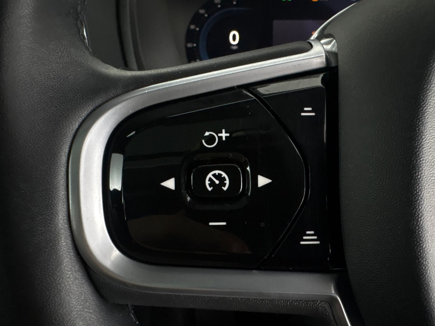 Used Volvo XC90 2022 for sale - 77034146: Photo 21