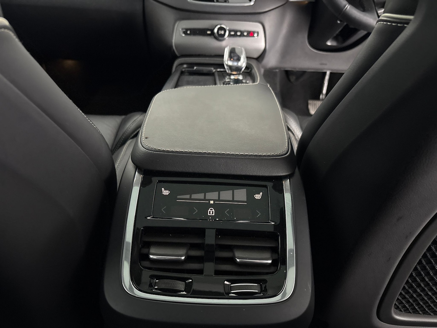 Used Volvo XC90 2022 for sale - 77034146: Photo 32