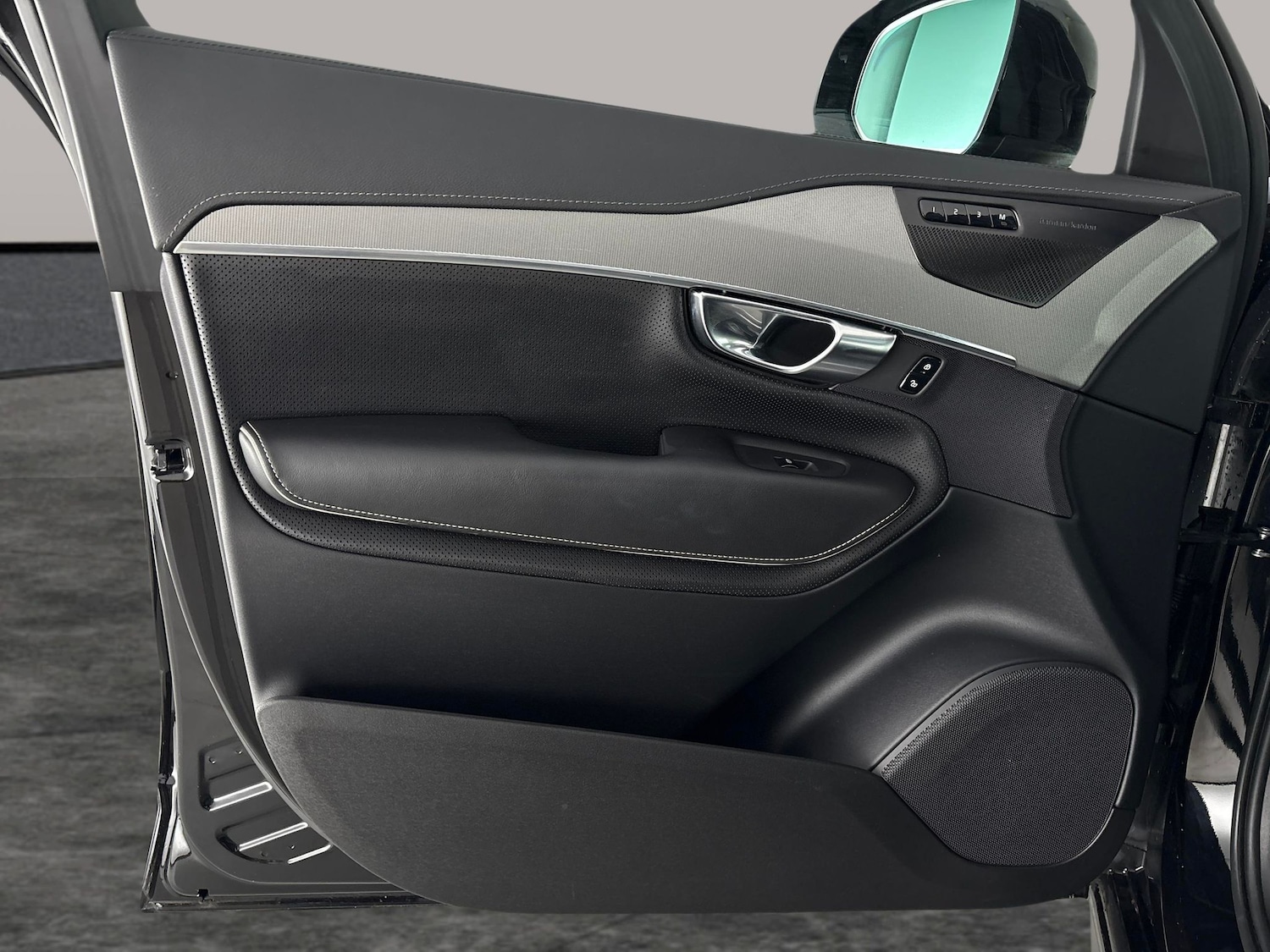 Used Volvo XC90 2022 for sale - 77034146: Photo 39