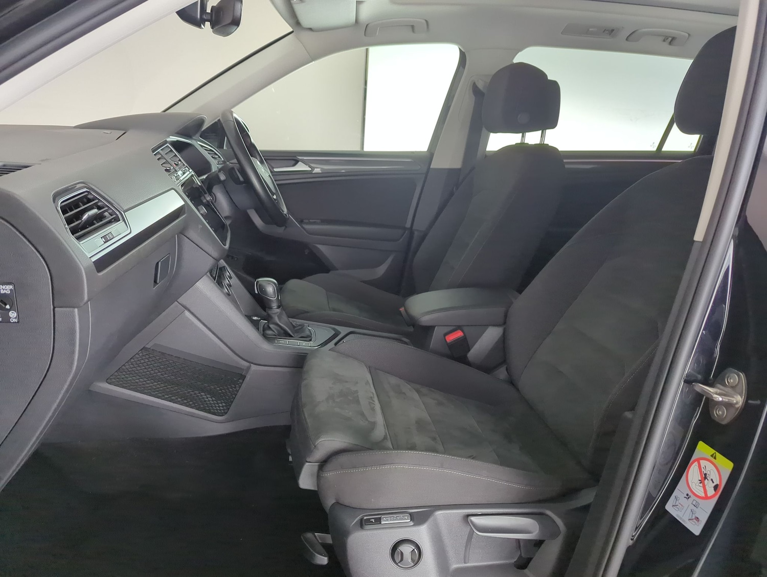 Used Volkswagen Tiguan Allspace 2021 for sale - 77732976: Photo 4